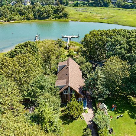 Nature'S Paradise: Private Dock & Water Views Mattituck Exterior photo